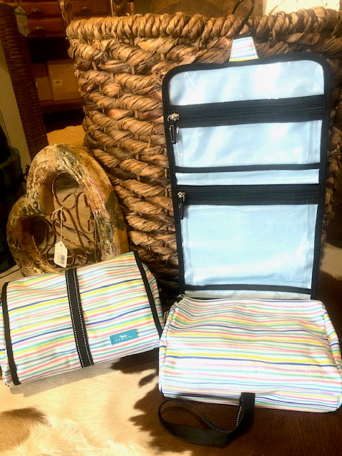 Scout Silly Spring Beauty Burrito Hanging Toiletry Bag