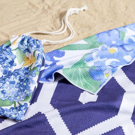 Blue Coastal Towel, Quick Dry Waffle Weave w/ Matching Carrying Case, Hydrangeas, 60"L x 30"W