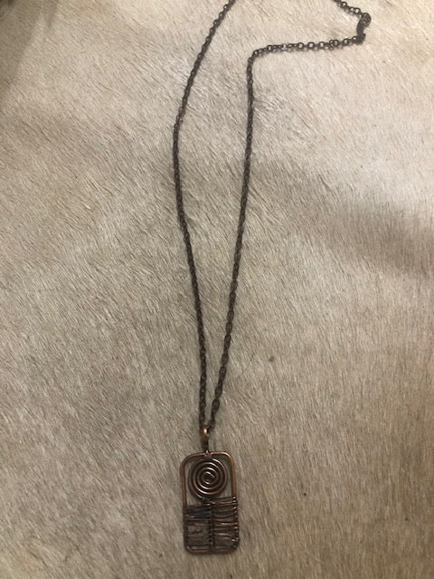 Handcrafted Anju Necklace