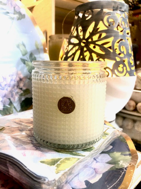 AROMATIQUE 6oz Candle