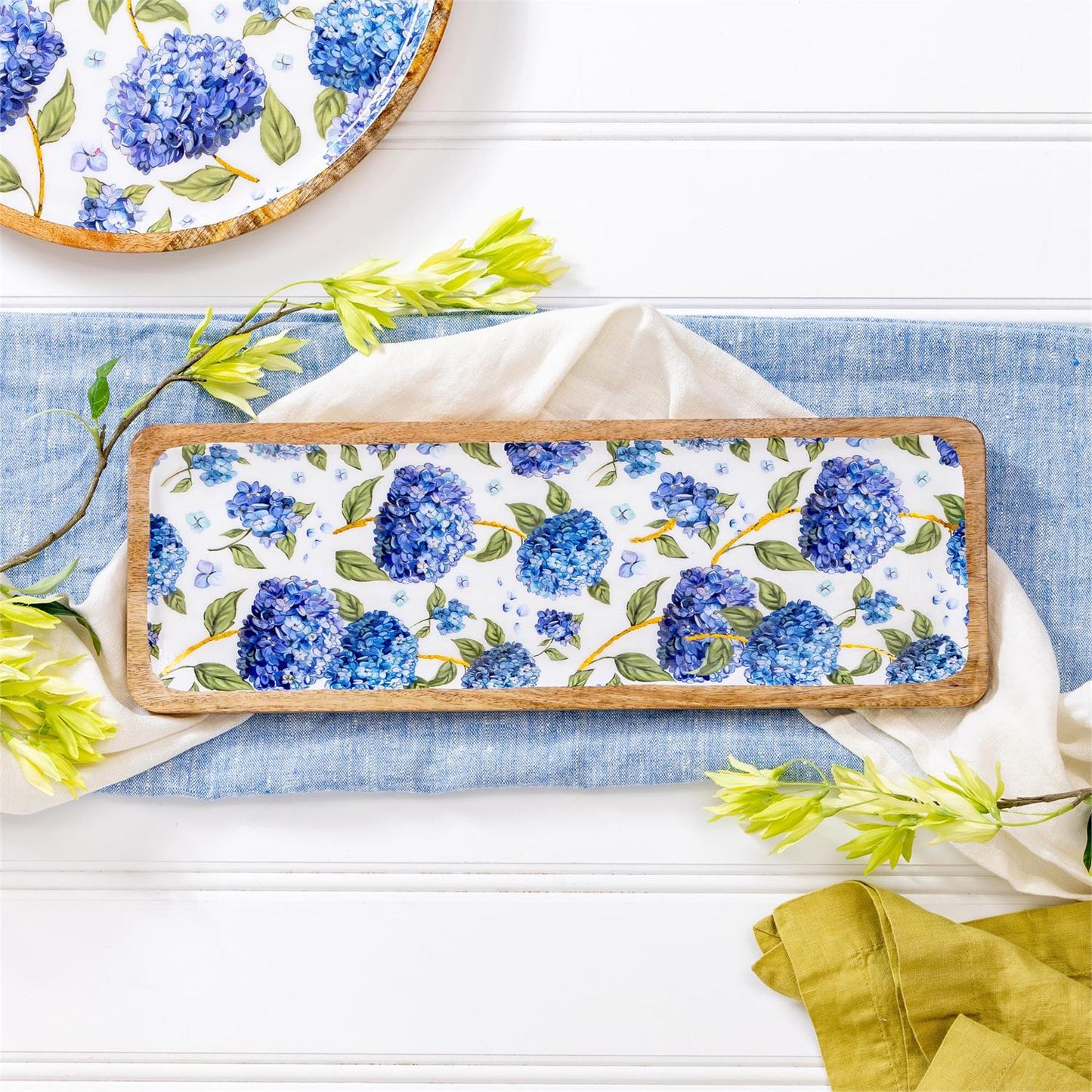 VivaStyle Serveware, Rectangular Wood Serving Tray, Hydrangea, 18"L